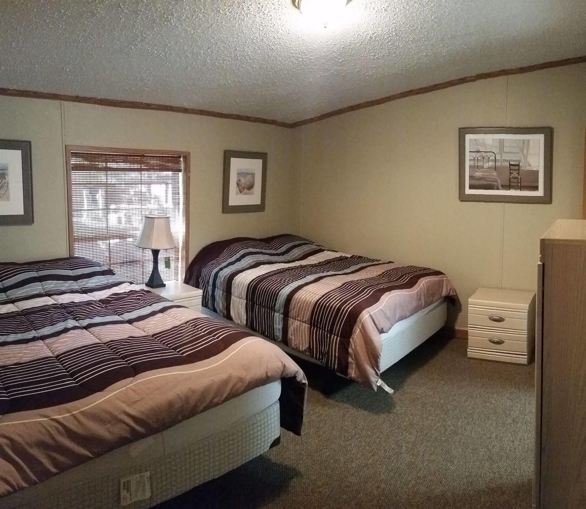 Island Club Rentals Put-in-Bay Eksteriør billede